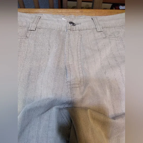 Giorgio Armani Exchange Private Members Pants, Size 33, Tan with Wide Pi… - Picture 3 of 12